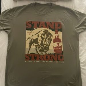 Buffalo Trace graphic tee XL